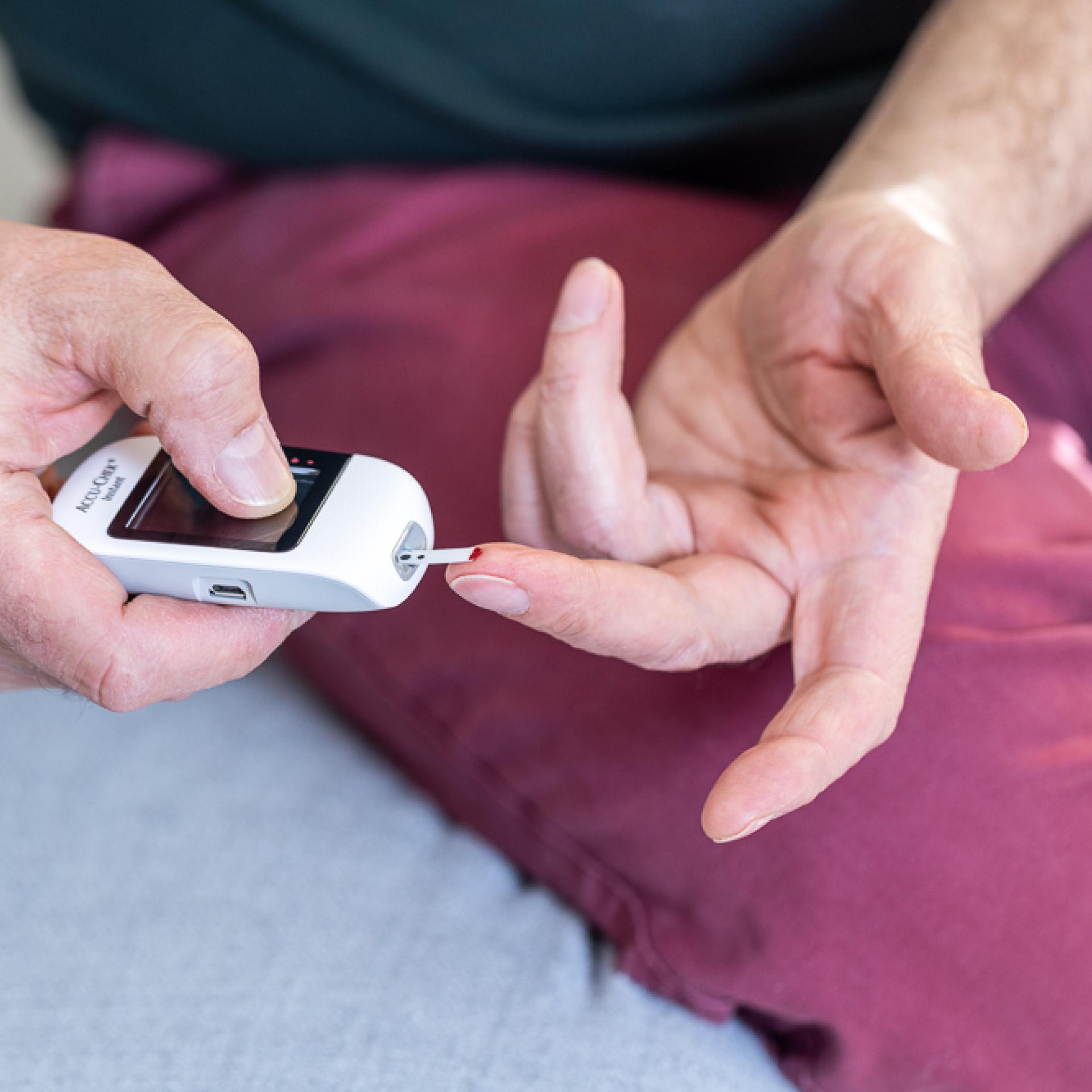 Je bloedglucosewaarde meten bij diabetes type 20   diabetes.nl